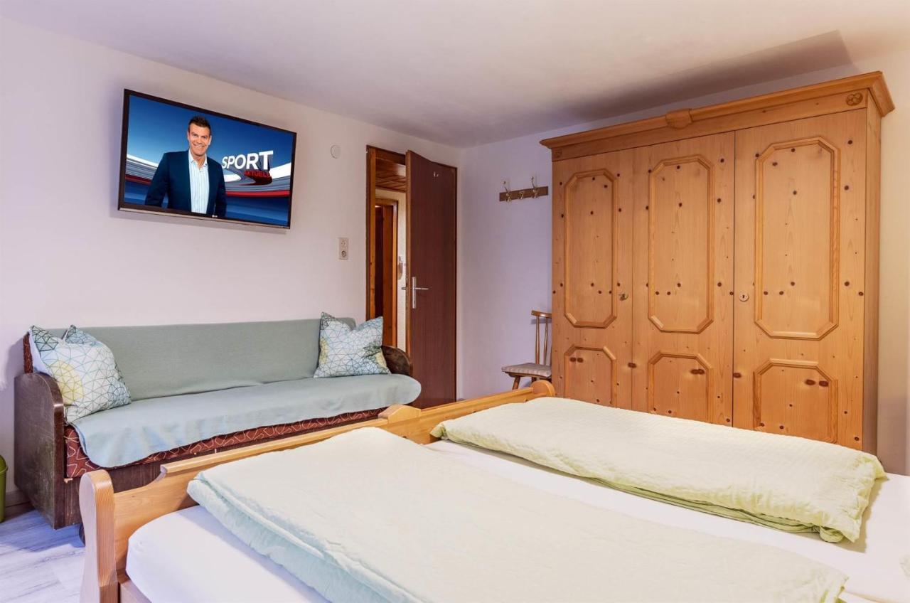 Haus Ruepp Apartment Silbertal Bagian luar foto